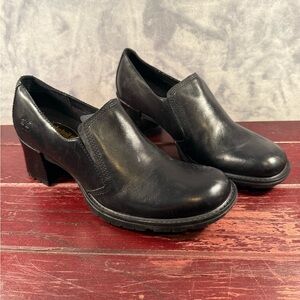 Timberland Vintage Chunky Heeled Black Leather Slip-on Shoes Size 9.5